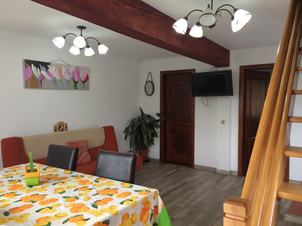 Cabana 7 Brazi Poiana Mărului 외부 사진